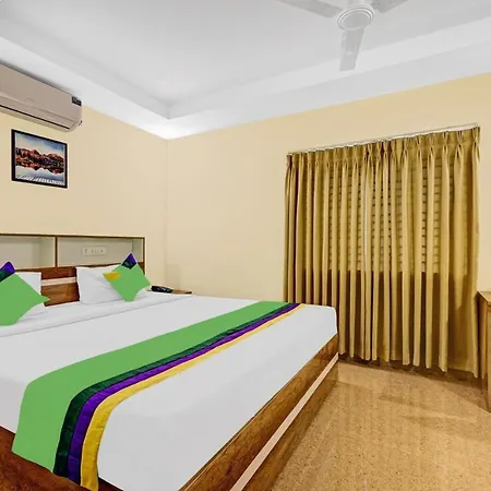 Collection O Royal Suites